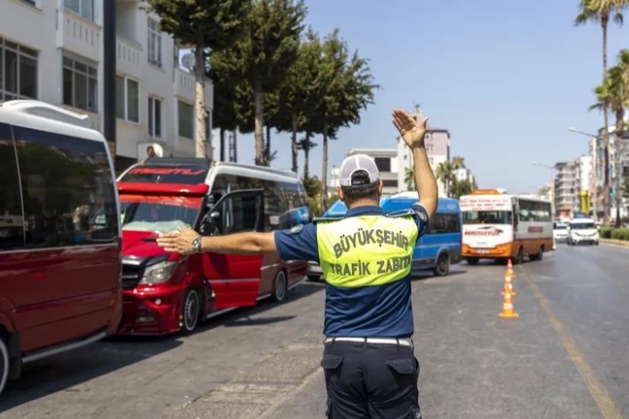 Mersin Büyükşehir’den Toplu Taşımaya Klima Denetimi